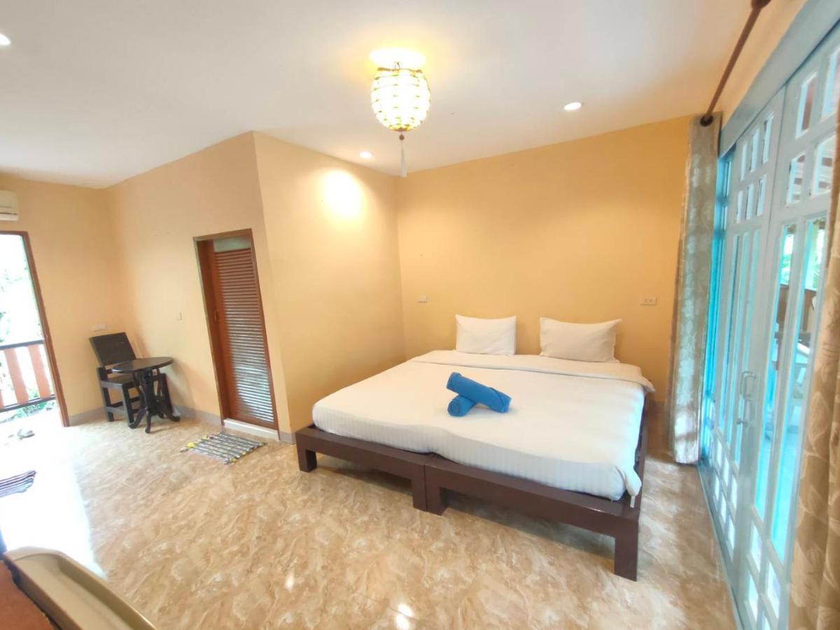 Banana Beach Resort Ko Lanta Eksteriør billede